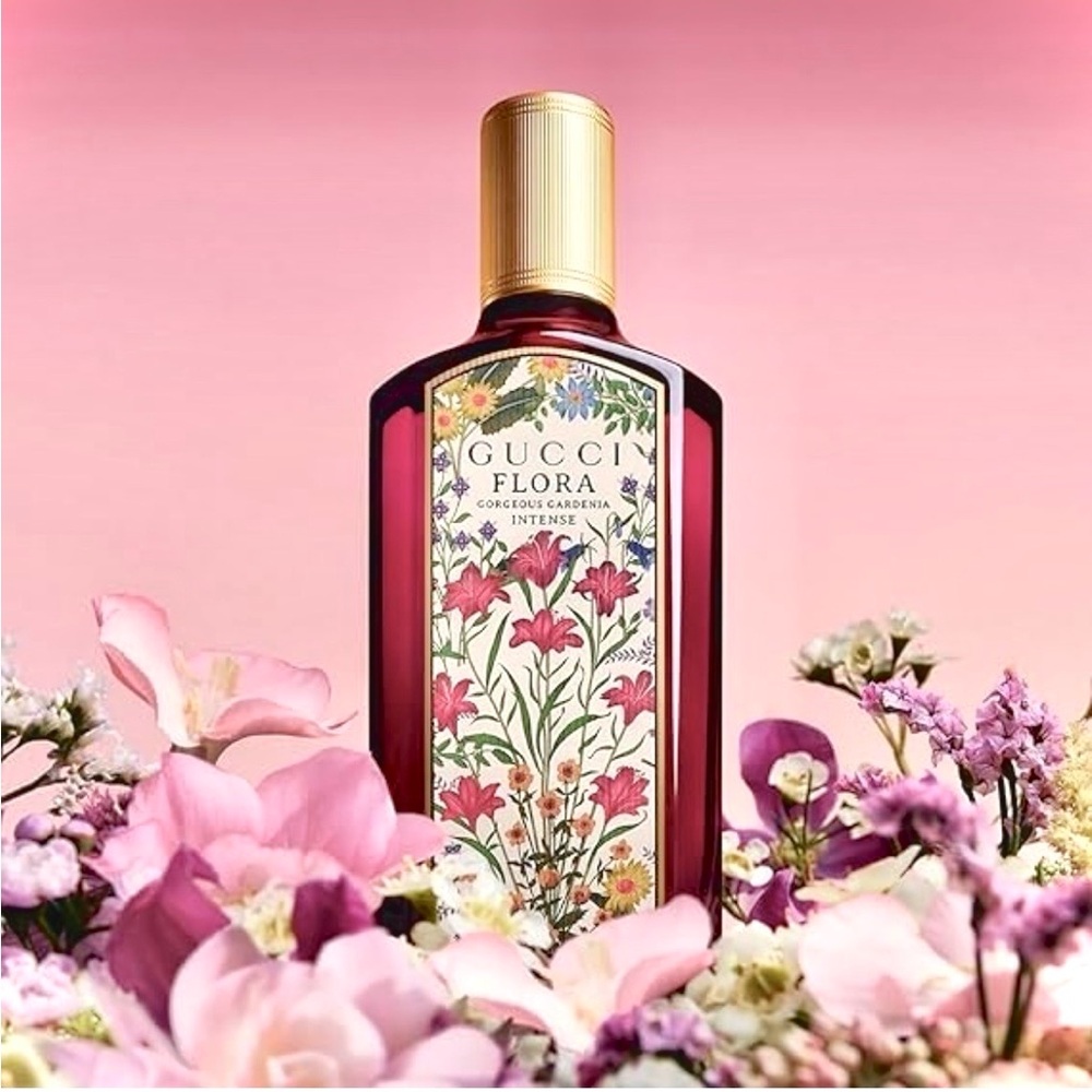 Gucci Flora Gorgeous Gardenia
50ml Eau de Parfum Wonderful Gift 💝
PRICE IS FIRM